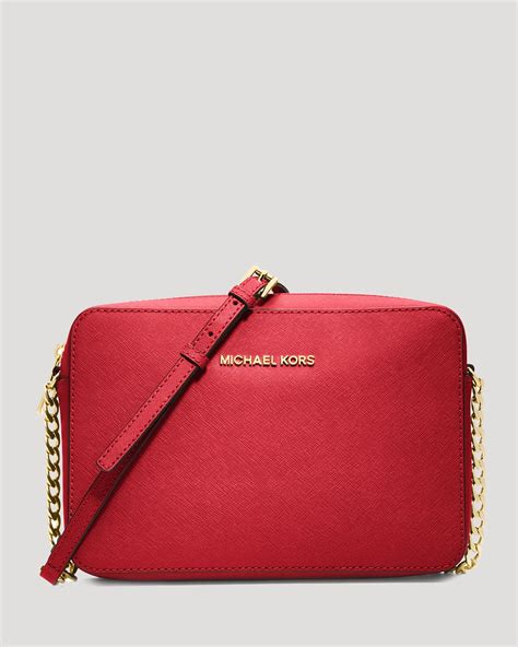 red michael kors jet set crossbody|bolso michael kors jet set.